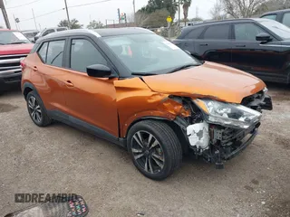 2019 Nissan Kicks SR with VIN 3N1CP5CU7KL556416, listed as a IAAI auction lot 41414054 with 53,250 mi miles. Bid and sale history available at carsss.com. Image 1.