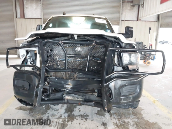 2023 Ram 2500 Tradesman z VIN 3C6UR5HJ0PG610057, wystawiony jako IAAI lot #42385008 z przebiegiem 21 105 mil mil oraz . Historia ofert i sprzedaży dostępna na DreamBid. Obrazek 6.
