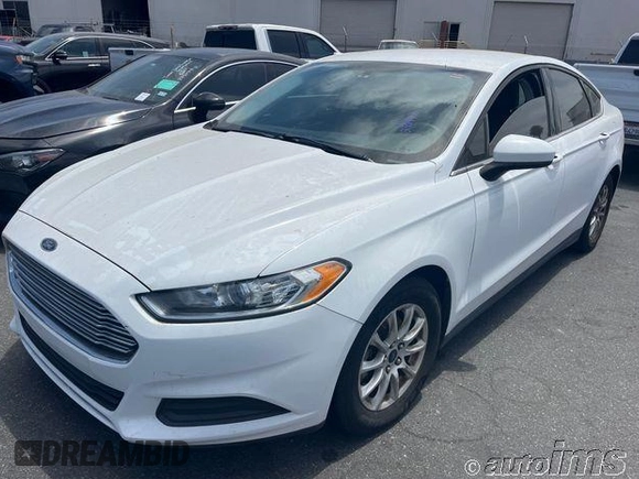 2016 Ford Fusion S z VIN 3FA6P0G73GR359934, wystawiony jako IAAI lot #42785519 z przebiegiem 107 401 mil mil oraz . Historia ofert i sprzedaży dostępna na DreamBid. Obrazek 1.
