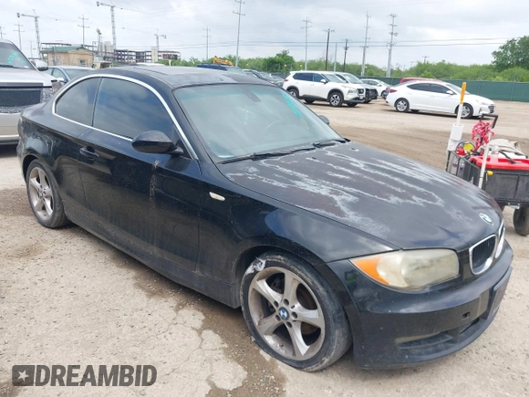 2009 BMW 1 Series 128i with VIN WBAUP73579VK75780, listed as a IAAI auction lot 42198035 with 136,100 mi miles and . Bid and sale history available at carsss.com. Image 1.