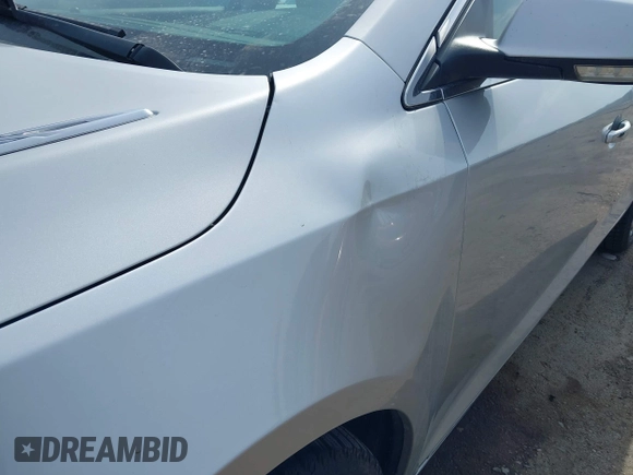 2010 Buick LaCrosse CXL with VIN 1G4GC5EG1AF201649, listed as a IAAI auction lot 41923891 with 93,967 mi miles and . Bid and sale history available at DreamBid. Image 18.