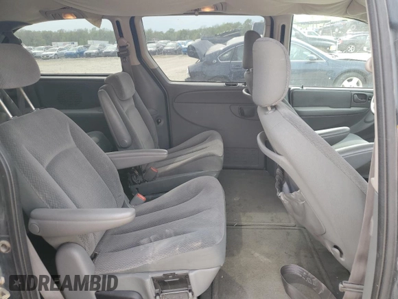 2005 Chrysler Town & Country Touring z VIN 2C4GP54L25R421842, wystawiony jako Copart lot #54439785 z przebiegiem 178 071 mil mil oraz Szkody całkowita. Historia ofert i sprzedaży dostępna na DreamBid. Obrazek 11.