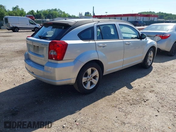 2012 Dodge Caliber SXT z VIN 1C3CDWDA4CD535843, wystawiony jako IAAI lot #42306769 z przebiegiem 188 240 mil mil oraz . Historia ofert i sprzedaży dostępna na DreamBid. Obrazek 4.