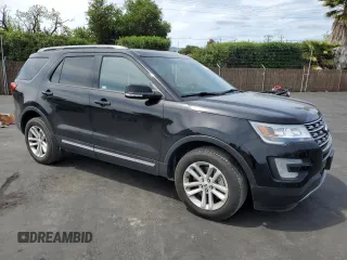 2016 Ford Explorer XLT with VIN 1FM5K7D86GGC88077, listed as a Copart auction lot 53350125 with 25,879 mi miles and Salvage Title. Bid and sale history available at carsss.com. Image 4.