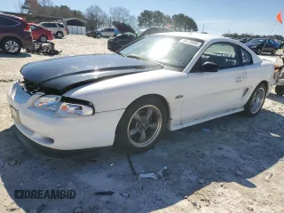 1998 Ford Mustang GT z VIN 1FAFP42X0WF222833, wystawiony jako Copart lot #46178995 z przebiegiem 293 798 mil mil oraz Szkoda całkowita • Salvage title. Historia ofert i sprzedaży dostępna na DreamBid. Obrazek 1.