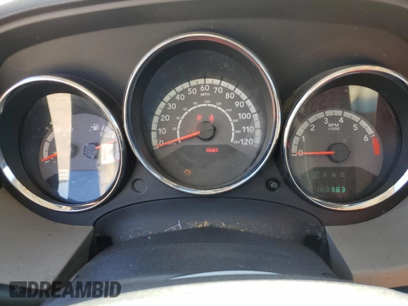 2010 Dodge Caliber SXT z VIN 1B3CB4HA7AD571525, wystawiony jako Copart lot #61651405 z przebiegiem 188 383 mil mil oraz Czysty tytuł • Clean title. Historia ofert i sprzedaży dostępna na DreamBid. Obrazek 9.