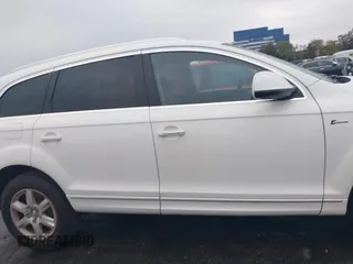 2015 Audi Q7 Premium with VIN WA1CGAFE5FD023450, listed as a IAAI auction lot 41759897 with 89,512 mi miles and . Bid and sale history available at DreamBid. Image 13.