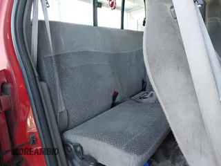 2000 Ford F-150 z VIN 2FTRX08W4YCA56216, wystawiony jako IAAI lot #42172596 z przebiegiem Nie podano mil oraz . Historia ofert i sprzedaży dostępna na DreamBid. Obrazek 8.
