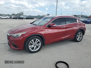2019 Infiniti QX30 ESSENTIAL with VIN SJKCH5CPXKA006796, listed as a Copart auction lot 43328315 with 101,579 mi miles and Salvage Title. Bid and sale history available at carsss.com. Image 1.
