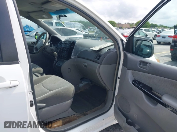 2005 Toyota Sienna CE with VIN 5TDZA23C35S235874, listed as a IAAI auction lot 42257465 with 199,764 mi miles and . Bid and sale history available at DreamBid. Image 5.