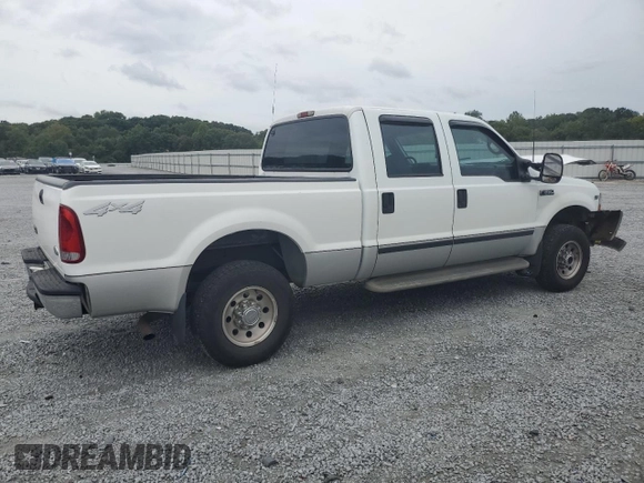 2000 Ford Super Duty F-250 XL with VIN 1FTNW21S1YED90136, listed as a Copart auction lot 71520914 with 378,931 mi miles and Salvage Title. Bid and sale history available at carsss.com. Image 3.