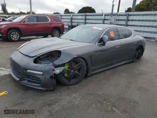 2016 Porsche Panamera S Hybrid with VIN WP0AD2A79GL041137, listed as a Copart auction lot 84948394 with 0 mi miles and Clean Title. Bid and sale history available at carsss.com. Image 1.