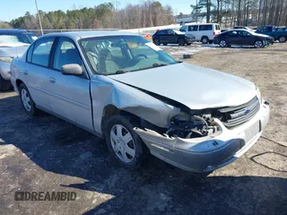 2001 Chevrolet Malibu with VIN 1G1ND52J116140319, listed as a IAAI auction lot 41539352 with 221,234 mi miles. Bid and sale history available at carsss.com. Image 1.