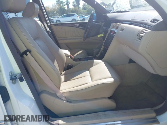 1996 Mercedes-Benz E 320 with VIN WDBJF55F1TJ014659, listed as a IAAI auction lot 42273213 with 151,584 mi miles and . Bid and sale history available at DreamBid. Image 5.