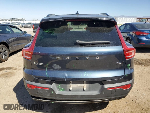 2022 Volvo XC40 R-Design with VIN YV4162UM5N2695970, listed as a Copart auction lot 50419705 with 25,664 mi miles and Salvage title. Bid and sale history available at DreamBid. Image 6.