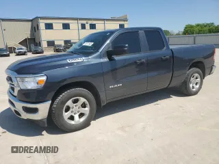 2019 Ram 1500 Tradesman z VIN 1C6RRECT5KN568404, wystawiony jako Copart lot #52071965 z przebiegiem 86 173 mil mil oraz Czysty tytuł • Clean title. Historia ofert i sprzedaży dostępna na DreamBid. Obrazek 1.