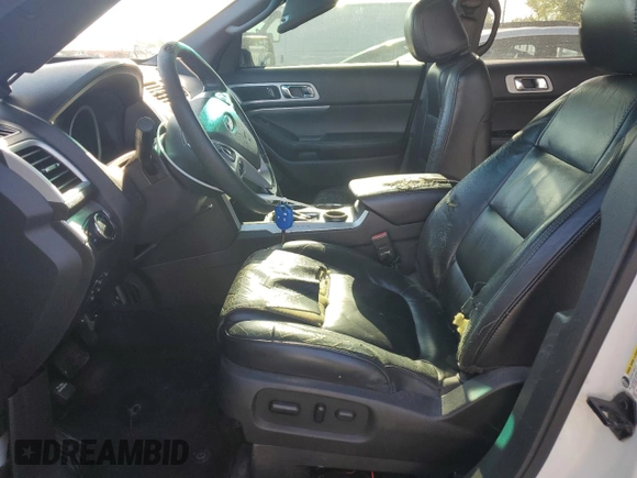 2013 Ford Explorer XLT z VIN 1FM5K7D86DGA67395, wystawiony jako Copart lot #64809425 z przebiegiem 268 332 mil mil oraz Szkoda całkowita • Salvage title. Historia ofert i sprzedaży dostępna na DreamBid. Obrazek 7.
