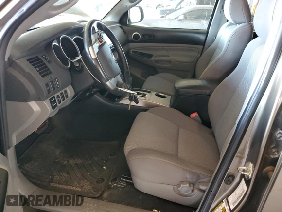 2015 Toyota Tacoma with VIN 3TMMU4FN6FM083553, listed as a Copart auction lot 58183295 with 55,124 mi miles and Salvage title. Bid and sale history available at DreamBid. Image 7.