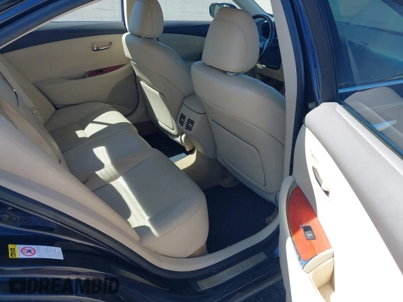 2010 Lexus ES with VIN JTHBK1EG7A2406943, listed as a IAAI auction lot 42156815 with 122,594 mi miles. Bid and sale history available at carsss.com. Image 8.
