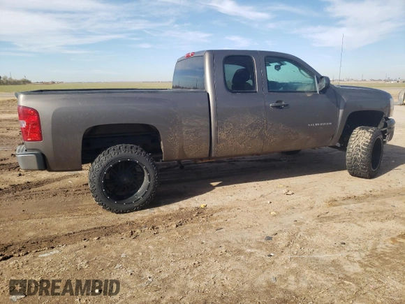 2012 Chevrolet Silverado 1500 LT with VIN 1GCRCSE09CZ235712, listed as a Copart auction lot 79693194 with 175,533 mi miles and Clean Title. Bid and sale history available at DreamBid. Image 3.