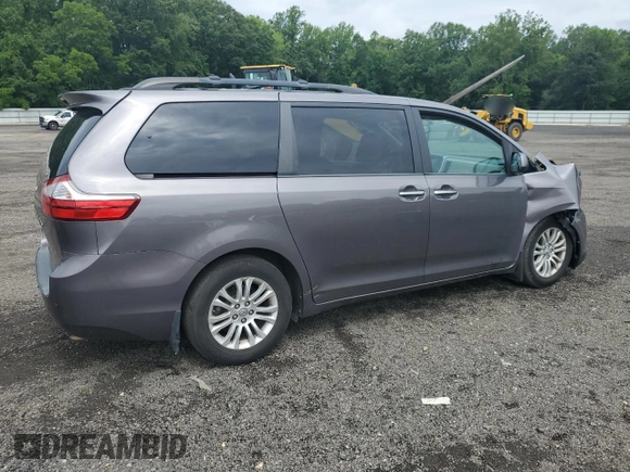 2015 Toyota Sienna XLE z VIN 5TDYK3DC1FS574647, wystawiony jako Copart lot #64163905 z przebiegiem 144 403 mil mil oraz Szkoda całkowita • Salvage title. Historia ofert i sprzedaży dostępna na DreamBid. Obrazek 3.