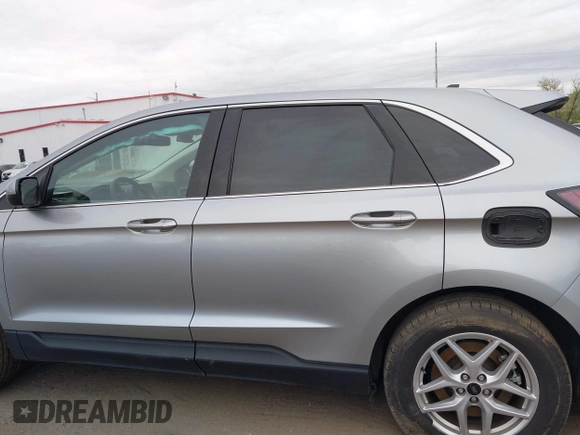 2024 Ford Edge SEL with VIN 2FMPK4J91RBA37000, listed as a IAAI auction lot 42067459 with 34,112 mi miles. Bid and sale history available at carsss.com. Image 14.