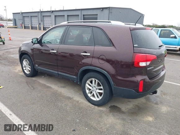 2015 Kia Sorento LX with VIN 5XYKTCA61FG568054, listed as a IAAI auction lot 41995522 with 229,631 mi miles. Bid and sale history available at carsss.com. Image 3.