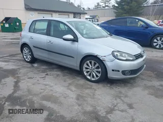 2013 Volkswagen Golf TDI z VIN WVWDM7AJ7DW137767, wystawiony jako IAAI lot #41548852 z przebiegiem 102 984 mil mil oraz . Historia ofert i sprzedaży dostępna na DreamBid. Obrazek 1.