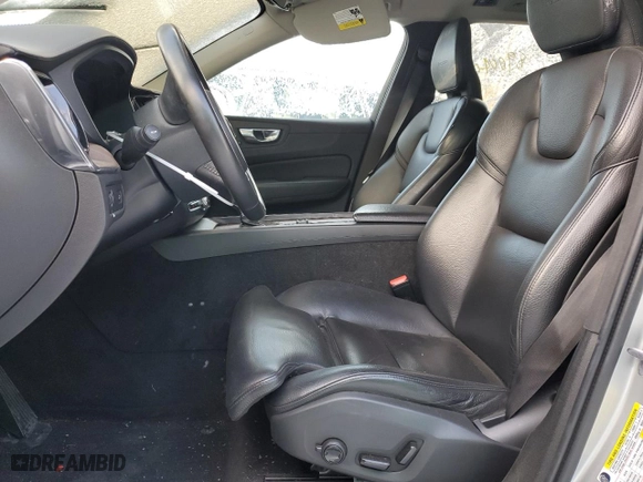 2019 Volvo XC60 Inscription with VIN LYV102RLXKB227618, listed as a Copart auction lot 89004055 with 41,981 mi miles and Salvage Title. Bid and sale history available at carsss.com. Image 7.