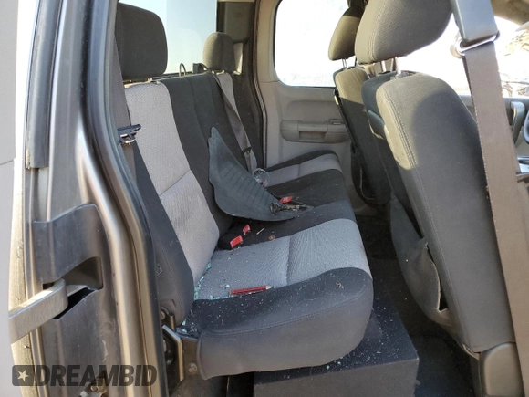 2008 GMC Sierra 1500 Work Truck z VIN 1GTEC19X98Z296159, wystawiony jako Copart lot #87528965 z przebiegiem 173 545 mil mil oraz Szkoda całkowita • Salvage title. Historia ofert i sprzedaży dostępna na DreamBid. Obrazek 10.