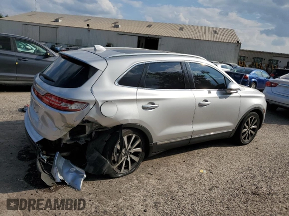 2019 Lincoln MKC Reserve with VIN 5LMCJ3D93KUL07493, listed as a Copart auction lot 65519685 with 71,509 mi miles and Salvage title. Bid and sale history available at DreamBid. Image 3.