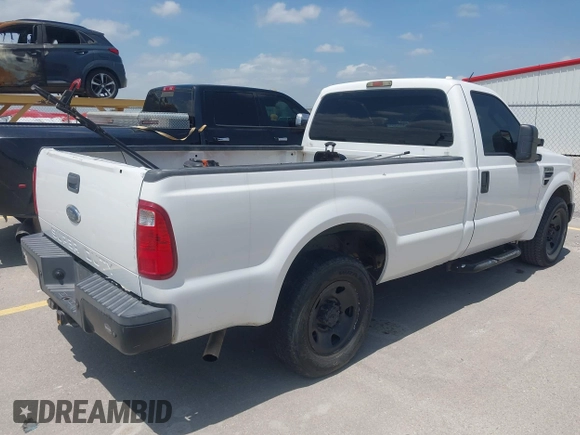 2008 Ford F-250 XL with VIN 1FTNF20548ED30900, listed as a IAAI auction lot 42695432 with Not provided miles and . Bid and sale history available at DreamBid. Image 4.