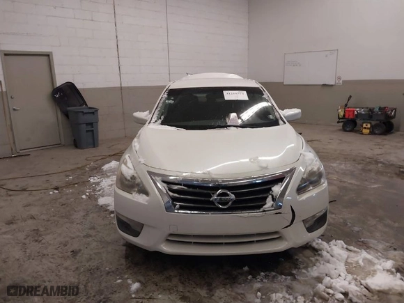 2013 Nissan Altima 2.5 SL with VIN 1N4AL3APXDC164746, listed as a IAAI auction lot 41261574 with 223,318 mi miles. Bid and sale history available at carsss.com. Image 12.