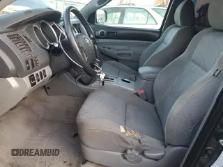 2010 Toyota Tacoma z VIN 3TMMU4FN7AM021796, wystawiony jako Copart lot #82248024 z przebiegiem 198 016 mil mil oraz Nie do naprawy • Non repairable. Historia ofert i sprzedaży dostępna na DreamBid. Obrazek 7.