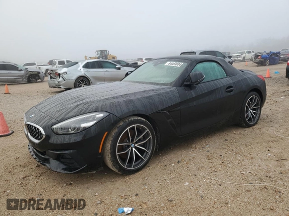 2022 BMW Z4 sDrive30i with VIN WBAHF3C04NWX42062, listed as a Copart auction lot 84463034 with 0 mi miles and Salvage Title. Bid and sale history available at carsss.com. Image 1.