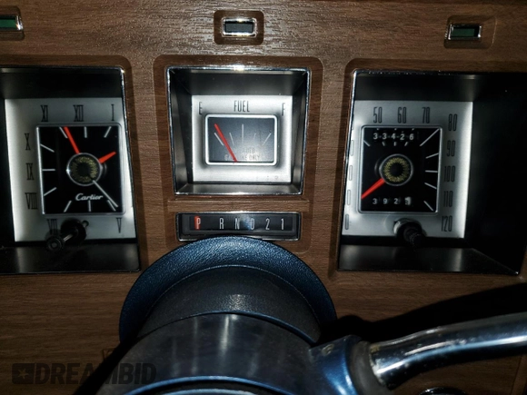 1976 Lincoln Continental with VIN 0000006Y89A895848, listed as a Copart auction lot 45959455 with 33,426 mi miles and Clean Title. Bid and sale history available at DreamBid. Image 9.