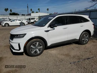 2023 Kia Sorento S z VIN 5XYRL4LC0PG181259, wystawiony jako Copart lot #53523155 z przebiegiem 62 561 mil mil oraz Szkoda całkowita • Salvage title. Historia ofert i sprzedaży dostępna na DreamBid. Obrazek 1.