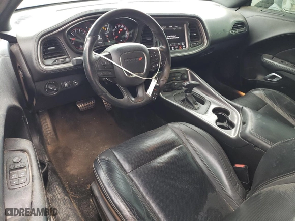 2020 Dodge Challenger SXT with VIN 2C3CDZAGXLH143298, listed as a Copart auction lot 44647385 with 61,562 mi miles and Salvage Title. Bid and sale history available at carsss.com. Image 8.