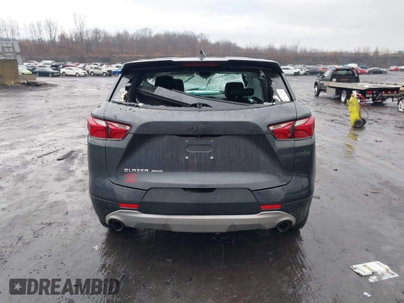 2021 Chevrolet Blazer LT z VIN 3GNKBHR46MS522595, wystawiony jako IAAI lot #41683458 z przebiegiem 93 613 mil mil oraz . Historia ofert i sprzedaży dostępna na DreamBid. Obrazek 16.