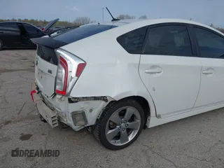 2013 Toyota Prius One z VIN JTDKN3DU1D5611897, wystawiony jako IAAI lot #42028788 z przebiegiem 144 522 mil mil oraz . Historia ofert i sprzedaży dostępna na DreamBid. Obrazek 6.