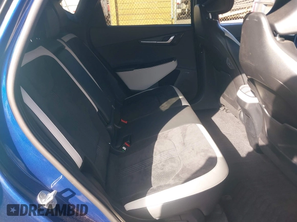 2022 Kia EV6 GT-Line with VIN KNDC4DLC5N5027803, listed as a IAAI auction lot 40786856 with 46,983 mi miles and . Bid and sale history available at DreamBid. Image 8.