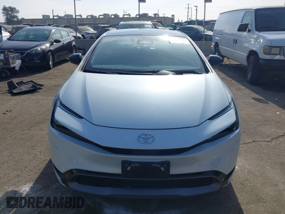 2024 Toyota Prius LE with VIN JTDACAAU1R3016240, listed as a IAAI auction lot 41169729 with 79,725 mi miles. Bid and sale history available at carsss.com. Image 12.