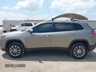 2019 Jeep Cherokee Altitude с VIN 1C4PJMLX3KD105008, выставлен на аукционе IAAI как лот 42474013 с пробегом 82 122 миль миль и . История ставок и продаж доступна на DreamBid. Изображение 14.