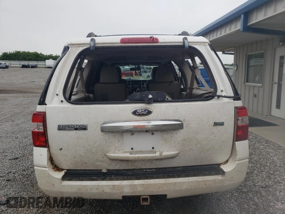 2014 Ford Expedition Max Limited with VIN 1FMJK2A59EEF11748, listed as a Copart auction lot 58237635 with 146,653 mi miles and Clean title. Bid and sale history available at DreamBid. Image 6.