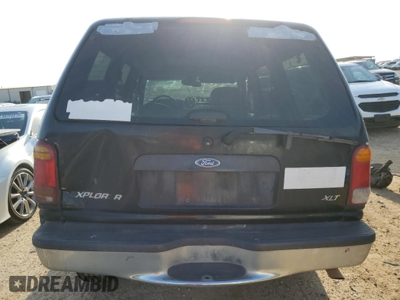 1998 Ford Explorer XL z VIN 1FMZU32E7WZC17972, wystawiony jako Copart lot #54849515 z przebiegiem 192 928 mil mil oraz Szkoda całkowita • Salvage title. Historia ofert i sprzedaży dostępna na DreamBid. Obrazek 6.