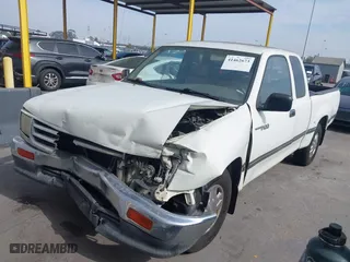 1997 Toyota T100 DX with VIN JT4TN12D8V0038250, listed as a IAAI auction lot 41462673 with NaN miles. Bid and sale history available at carsss.com. Image 17.