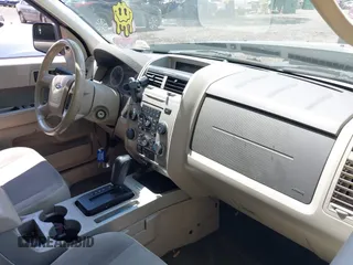 2012 Ford Escape XLT с VIN 1FMCU9DG9CKA70002, выставлен на аукционе IAAI как лот 42737831 с пробегом 132 144 миль миль и . История ставок и продаж доступна на DreamBid. Изображение 5.