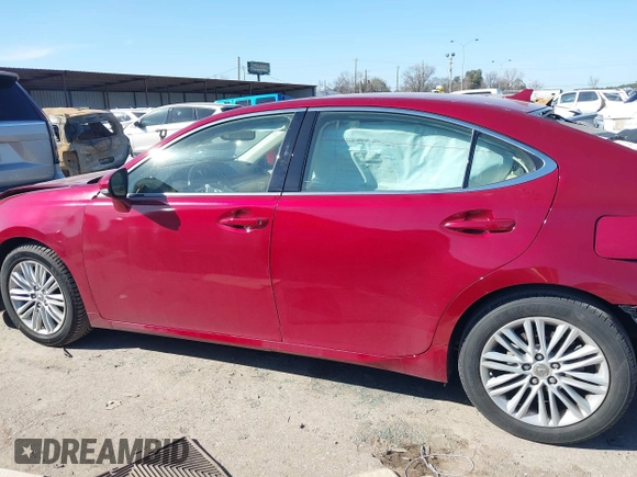 2013 Lexus ES 4dr Sdn with VIN JTHBK1GG1D2076184, listed as a IAAI auction lot 41680578 with 46,822 mi miles. Bid and sale history available at carsss.com. Image 14.