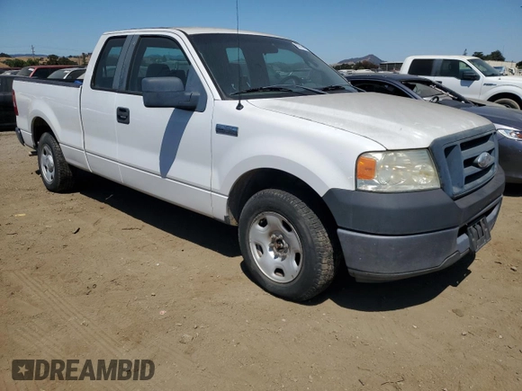 2007 Ford F-150 XL с VIN 1FTPX12597KD10042, выставлен на аукционе Copart как лот 63310985 с пробегом 80 729 миль миль и Списание • Salvage title. История ставок и продаж доступна на DreamBid. Изображение 4.