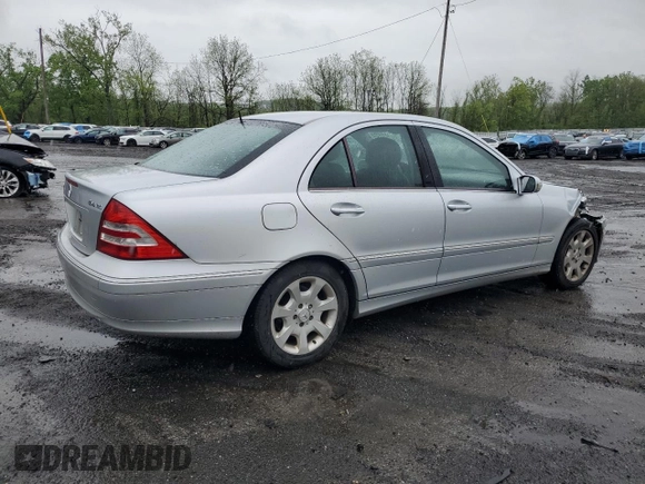2006 Mercedes-Benz C 280 Luxury with VIN WDBRF92H96F815024, listed as a Copart auction lot 55578365 with 178,356 mi miles and Salvage title. Bid and sale history available at DreamBid. Image 3.